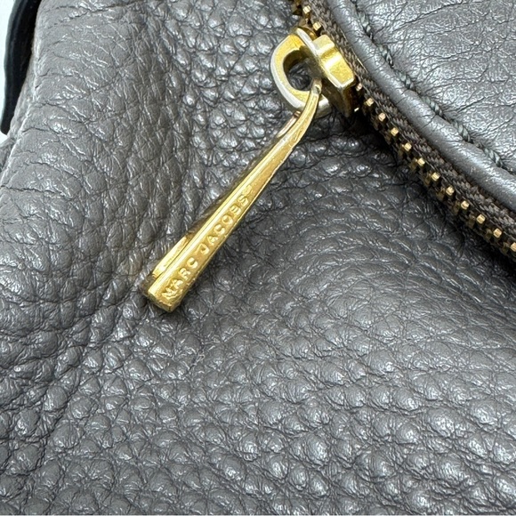 Marc by Marc Jacobs Classic Q Natasha Crossbody Bag Grey Pebbled Leather - Picture 4 of 12